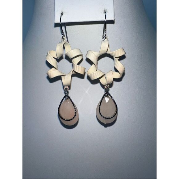 Enameled Coil‎ Hoop and Stone Dangle Earrings - Picture 4 of 6